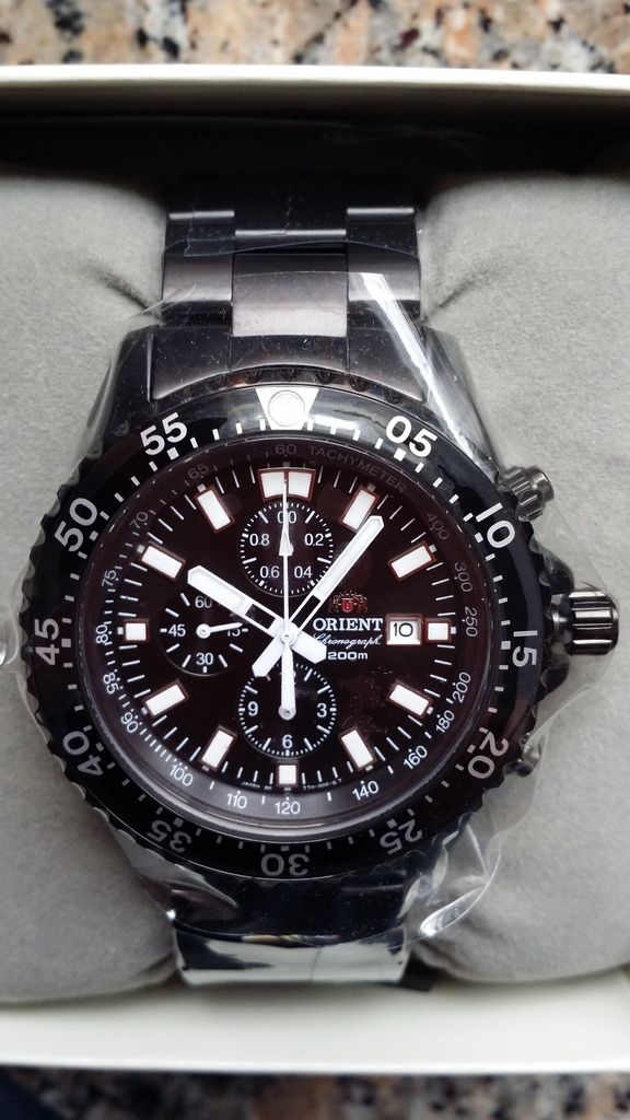 orient captain quartz sport chronograph